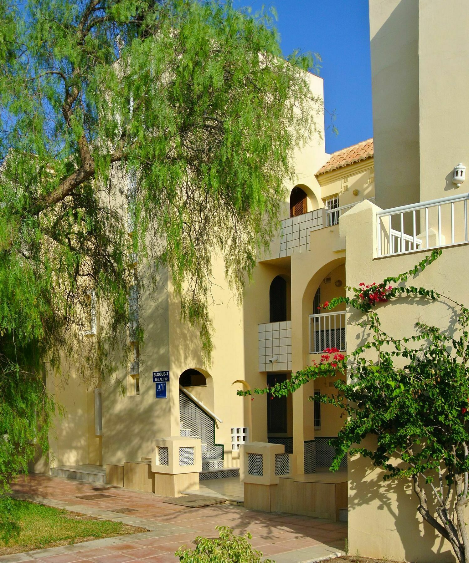 Apartamentos Moguima Roquetas de Mar Zewnętrze zdjęcie